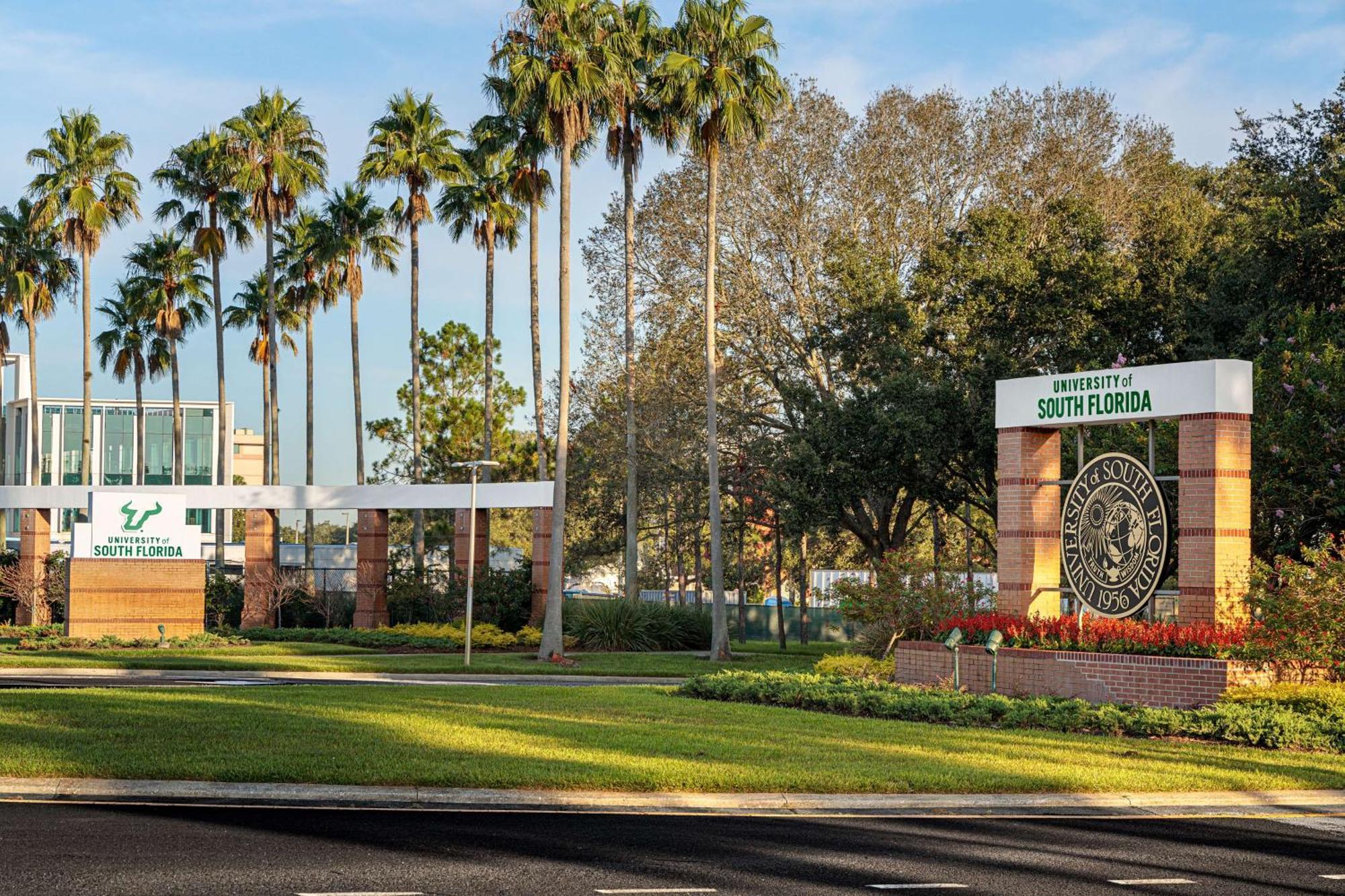 Hyatt Place Tampa Busch Gardens エクステリア 写真